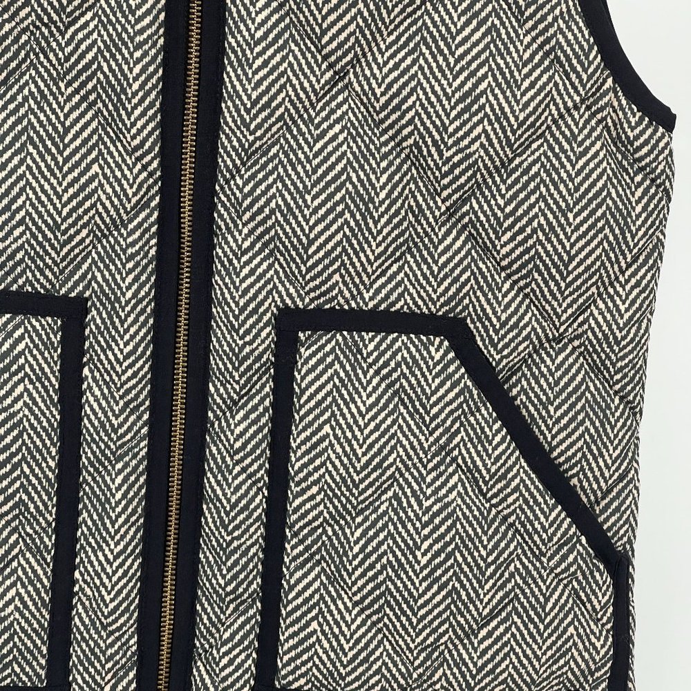J Crew Quilted Excursion Down Vest XS Sleeveless Contrast Trim Full Zip Gray - Picture 5 of 11